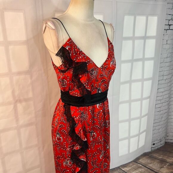 Elegant Red Floral Midi Dress - Picture 7 of 16